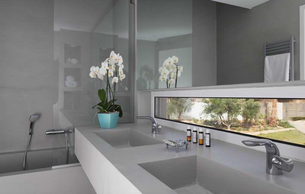Вилла White Grace - A Seductive World Of Luxury Пиги Экстерьер фото