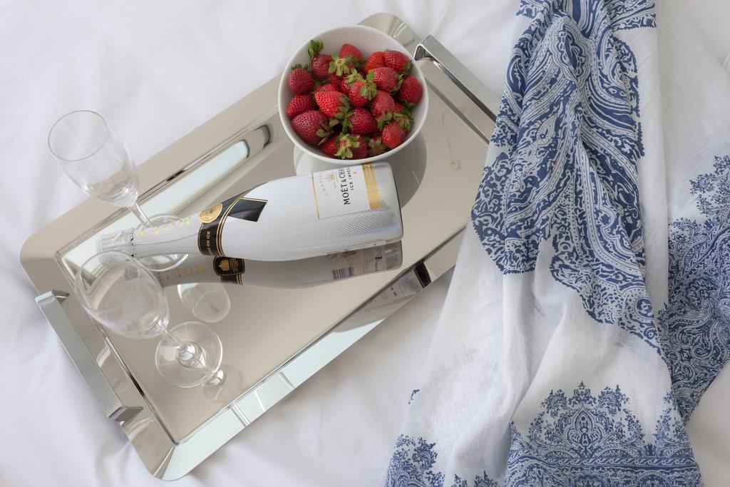 Вилла White Grace - A Seductive World Of Luxury Пиги Экстерьер фото